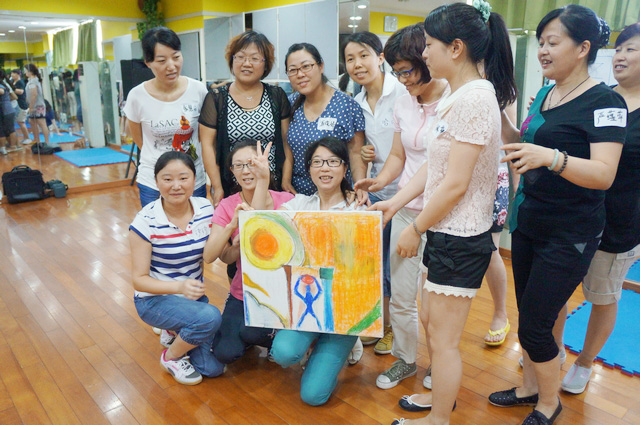 開放團結、激情碰撞--記杉德銀卡通